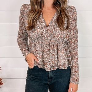 NWT Entro Floral Peplum Top